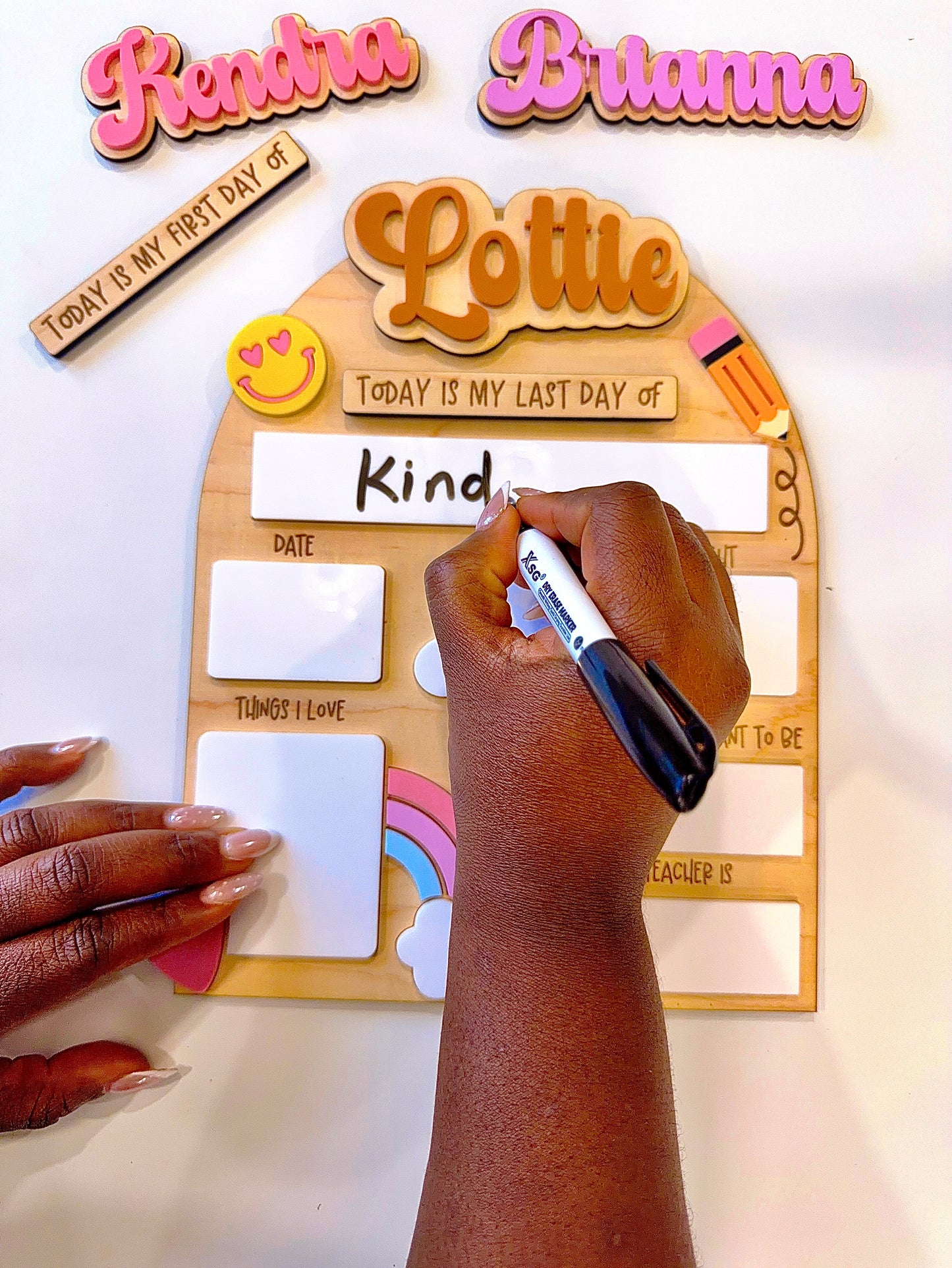 Personalized Rainbow Back to School Milestone Board | Reusable First & Last Day School Sign | Dry Erase Photo Prop with Interchangeable Names 🌈📚✨