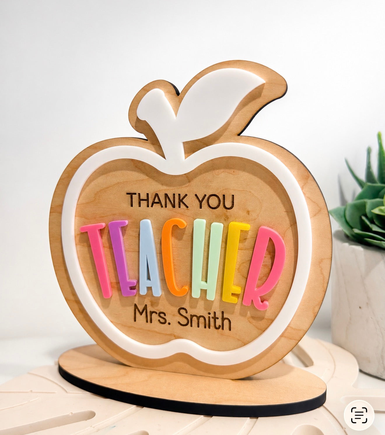 🍎 Personalized Teacher Appreciation Apple Sign