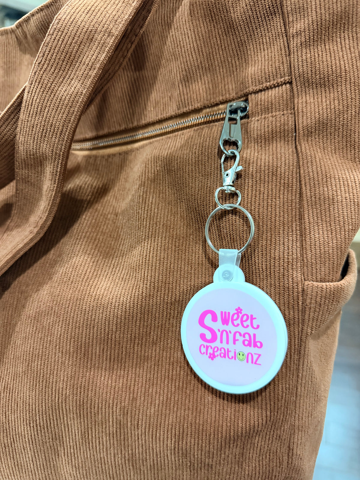 Custom 2” Round NFC Business Logo Acrylic Keychain – Tap to Share