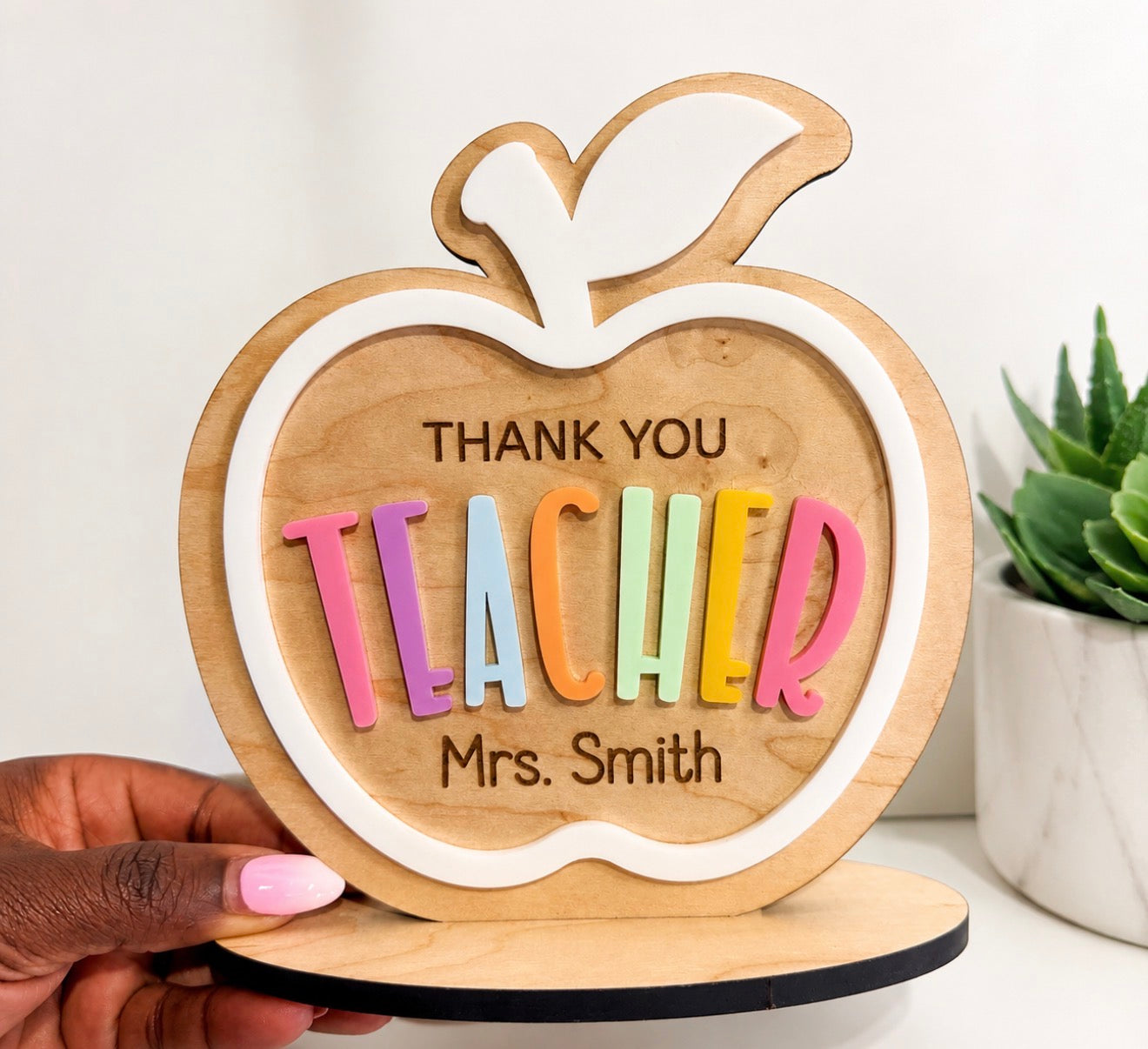🍎 Personalized Teacher Appreciation Apple Sign