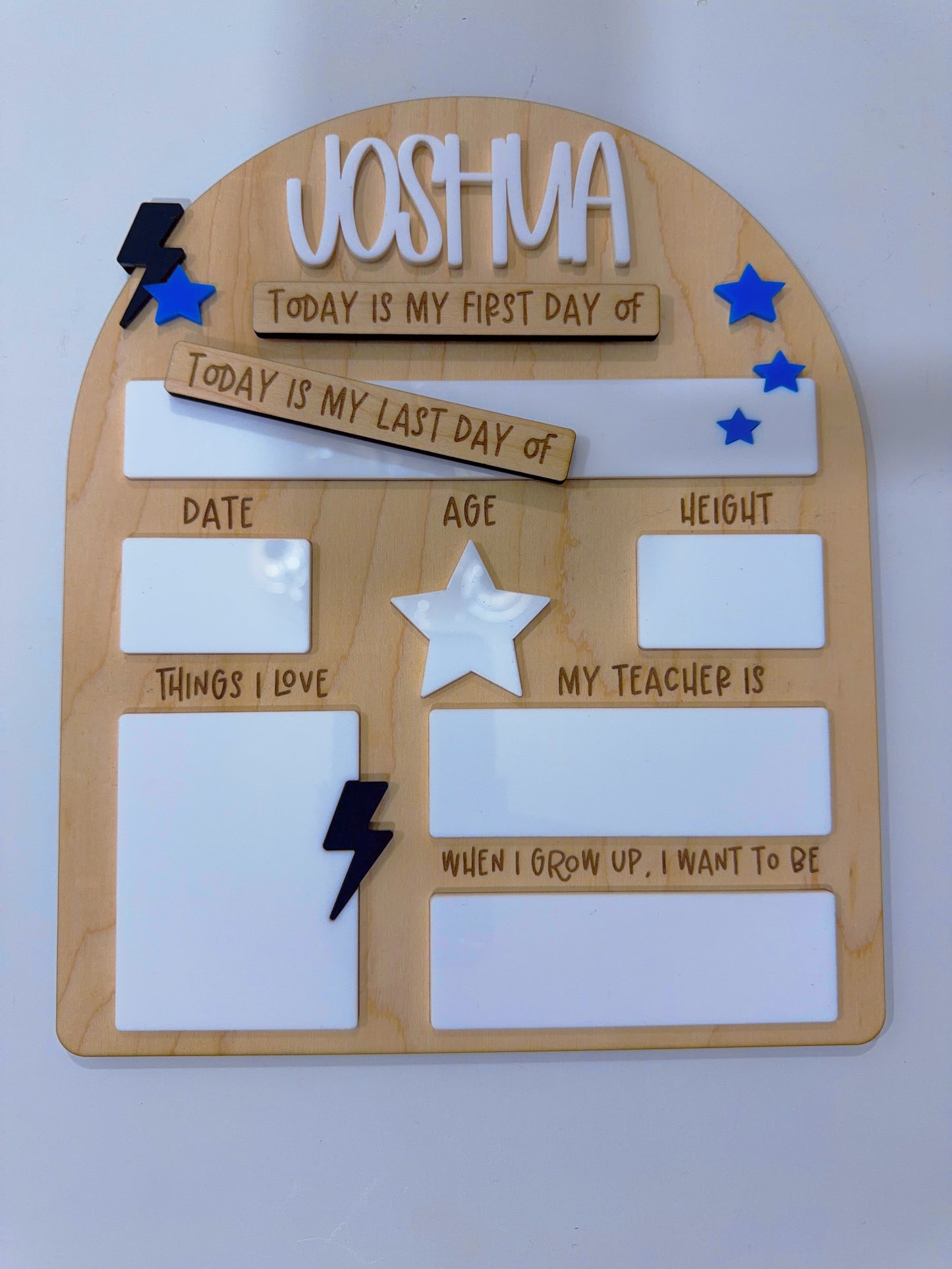 Personalized Bolt & Star Back to School Milestone Board | Reusable First & Last Day School Sign | Dry Erase Photo Prop ⚡⭐📚✨