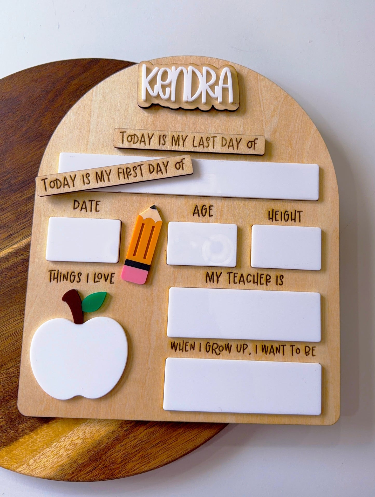 Personalized Apple Back to School Milestone Board | Reusable First & Last Day School Sign | Dry Erase Photo Prop with Interchangeable Names 🍎📚✨